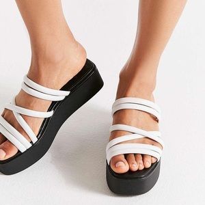 Vagabond Bonnie Platform Sandals